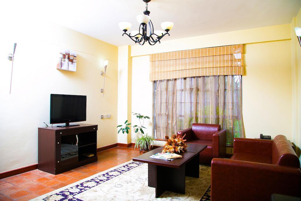 Batians Apartment Hotel ナイロビ 部屋 写真