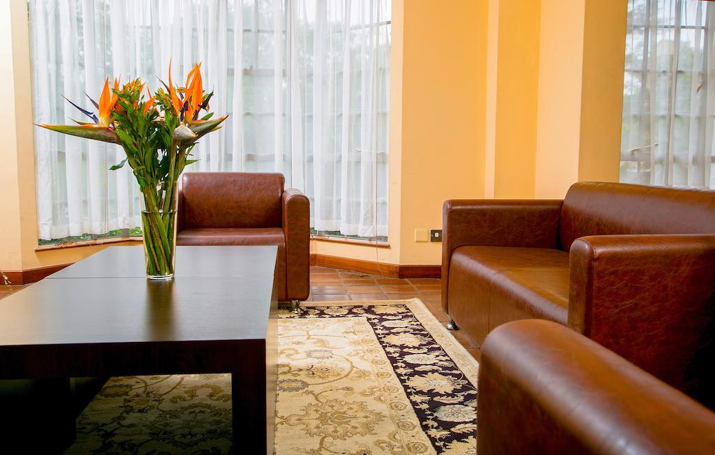 Batians Apartment Hotel ナイロビ 部屋 写真